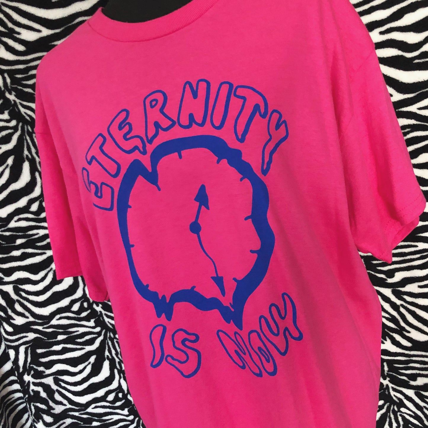 Melting Clock t-shirt (Pink)