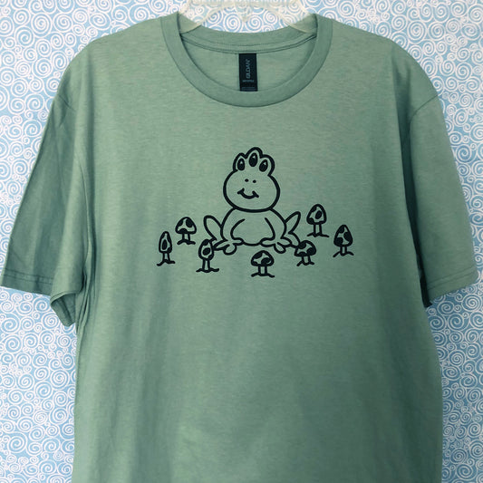 Three Eyed Frog Mushrooms t-shirt (Sage)