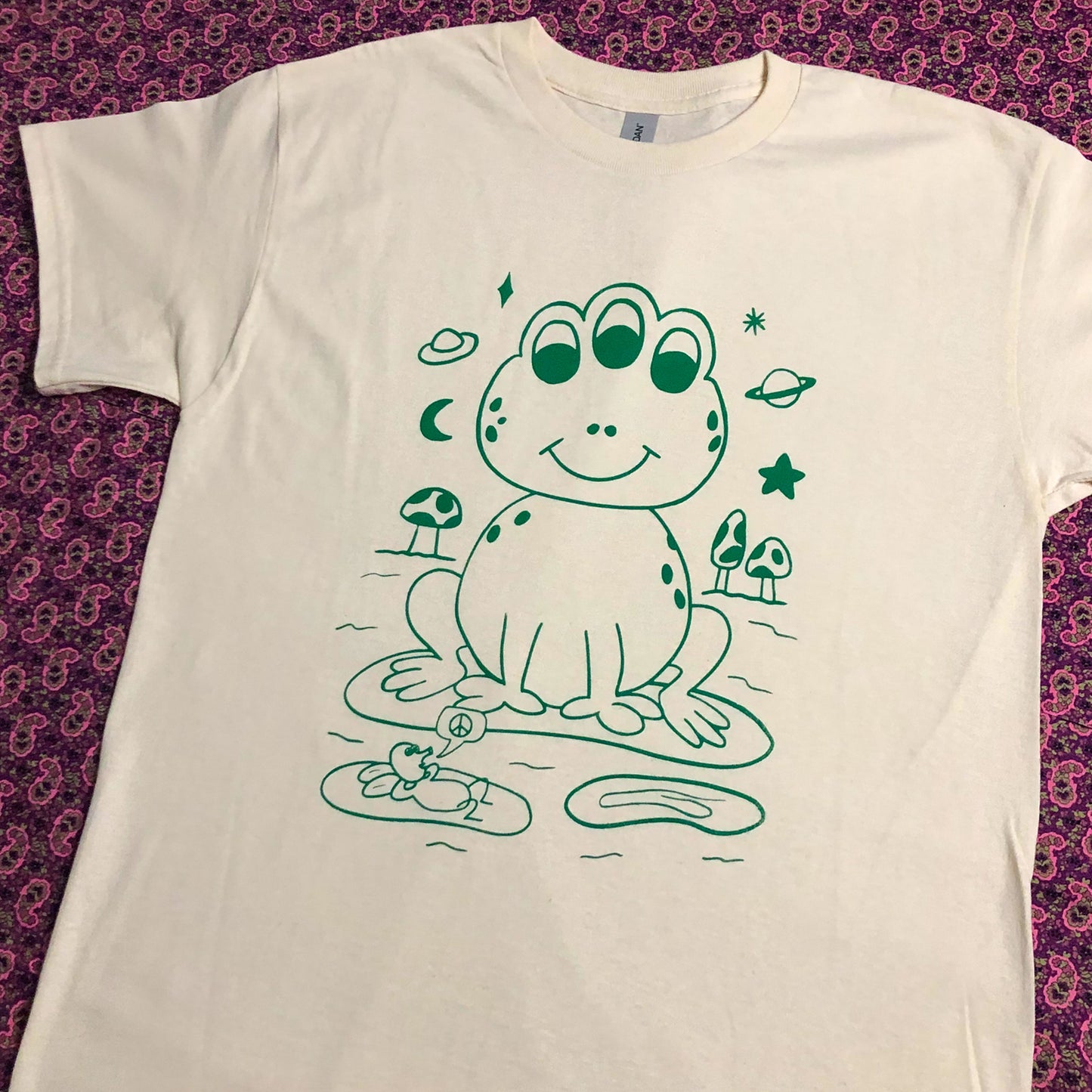 Psychedelic Frog t-shirt (Natural)