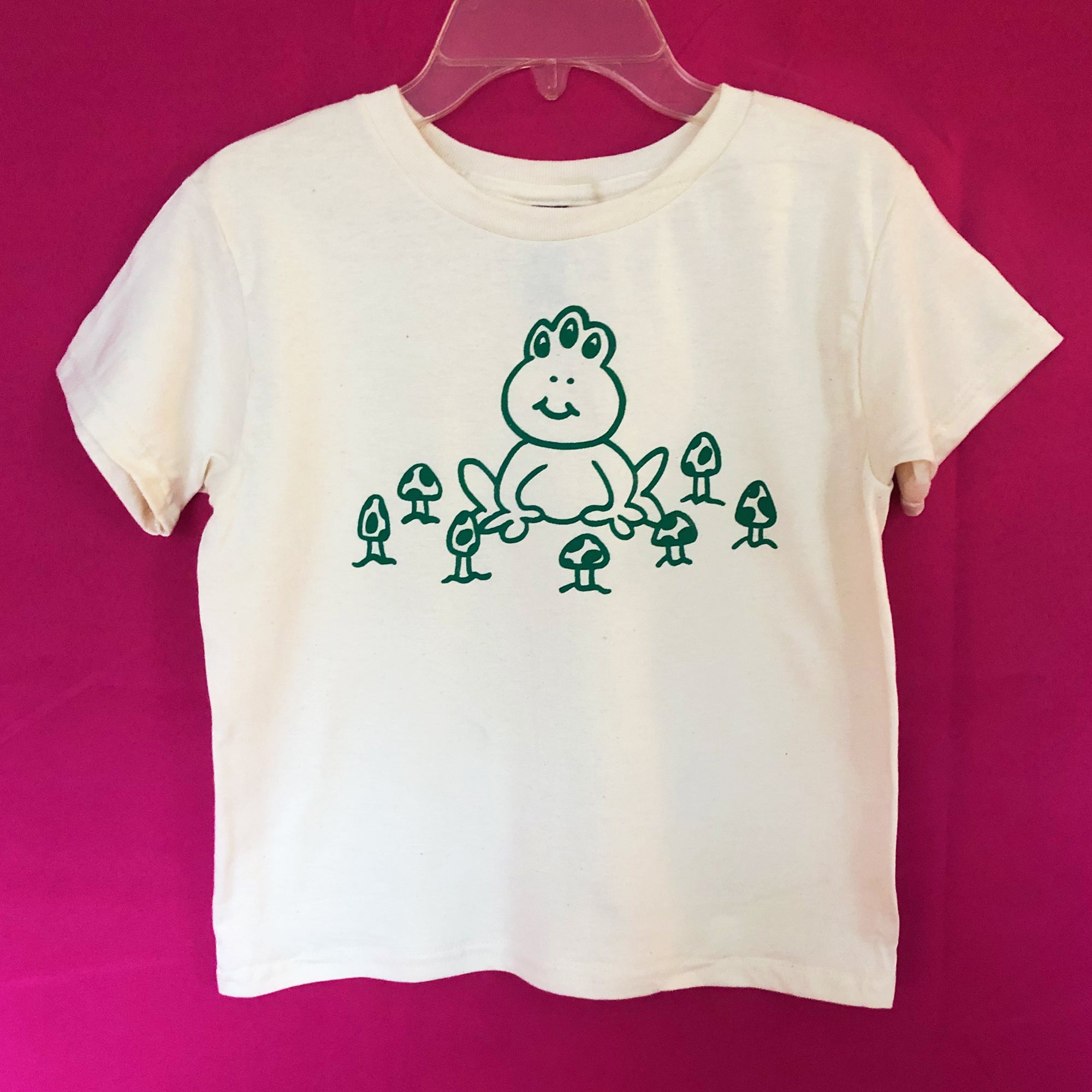 Three Eyed Frog mushroom (Youth) – Winthrop Industries